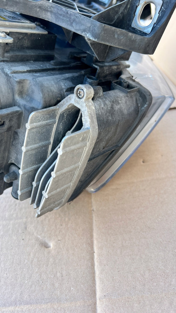 Frontscheinwerfer Audi Q3 8U0941005 Xenon Links Scheinwerfer Headlight