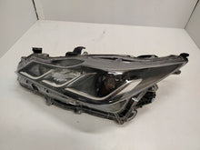 Laden Sie das Bild in den Galerie-Viewer, Frontscheinwerfer Toyota Corolla 81150-02T31-00 LED Links Scheinwerfer Headlight SCH7452600871rg