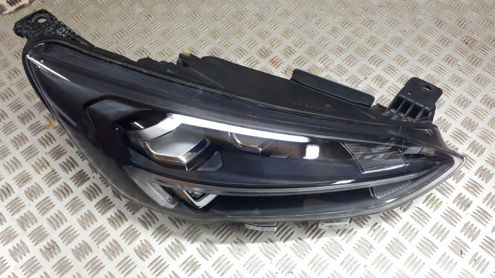 Frontscheinwerfer Ford Focus IV LED Rechts Scheinwerfer Headlight SCH4133960751sw
