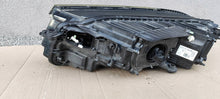 Load image into Gallery viewer, Frontscheinwerfer VW Touareg 761941082 1EX01314318 Rechts Scheinwerfer Headlight SCH1143040716us