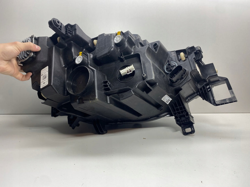 Frontscheinwerfer VW Id.4 11B941005B Full LED Ein Stück (Rechts oder Links) SCH6311450333gc