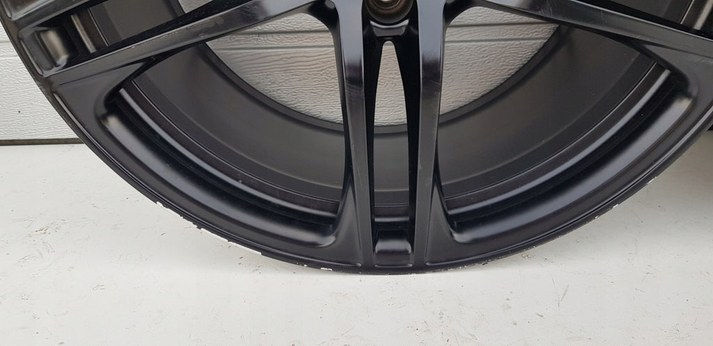 1x Alufelge 19 Zoll 11.0" 5x112 50ET Silber 420601025J 11JX19 Audi R8 Rim Wheel FEL6861328517mv
