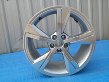 Load image into Gallery viewer, 1x Alufelge 17 Zoll 7.5&quot; 5x100 46ET Glanz Silber 82A601025G Audi A1 Rim Wheel