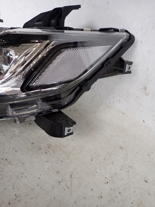 Frontscheinwerfer Mitsubishi Outlander III 4BX15-830C8-63 Links Headlight SCH8138101754ys