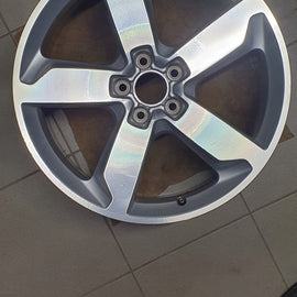 1x Alufelge 19 Zoll 8.0