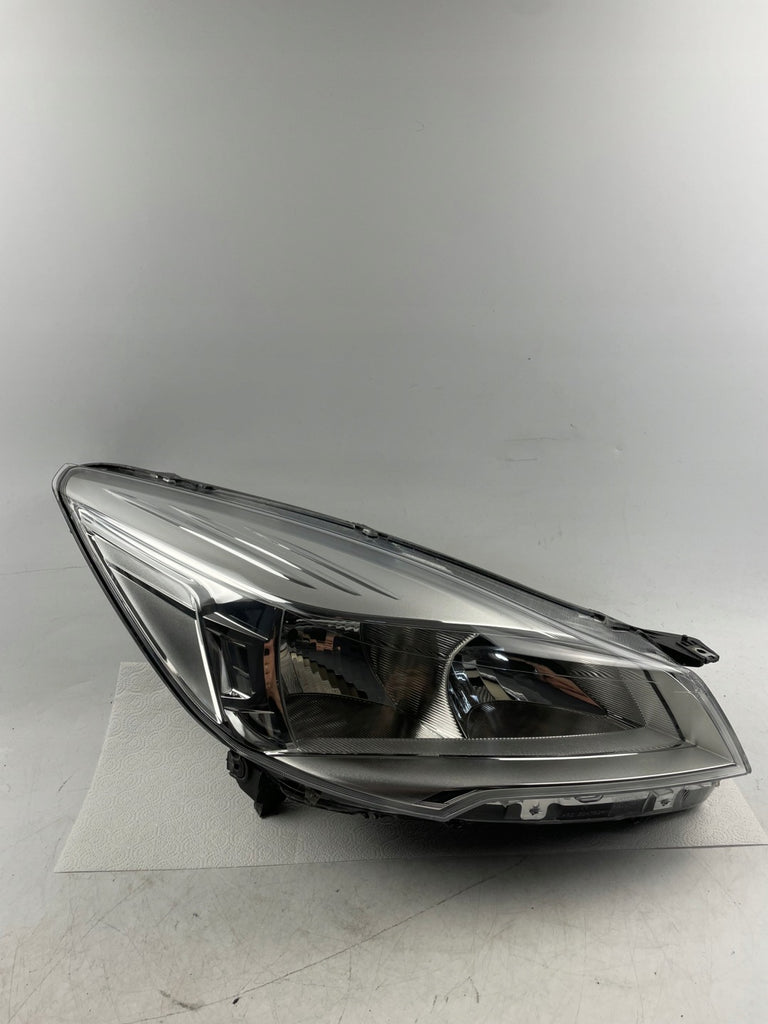 Frontscheinwerfer Ford Kuga 9001488439 Rechts Scheinwerfer Headlight SCH3888512109za
