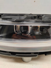 Laden Sie das Bild in den Galerie-Viewer, Frontscheinwerfer Kia A112039 Links Scheinwerfer Headlight