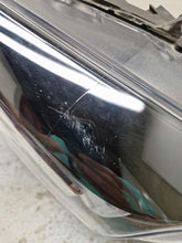 Laden Sie das Bild in den Galerie-Viewer, Frontscheinwerfer Mazda Bm B63C-51030 4095495300 LED Rechts Headlight SCH4185533780nw