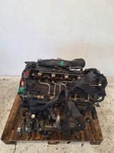 Laden Sie das Bild in den Galerie-Viewer, Motor Mitsubishi Asx 4N13 1.8 DID 150PS 200TKm Diesel Engine Komplett MOT9870301310zi