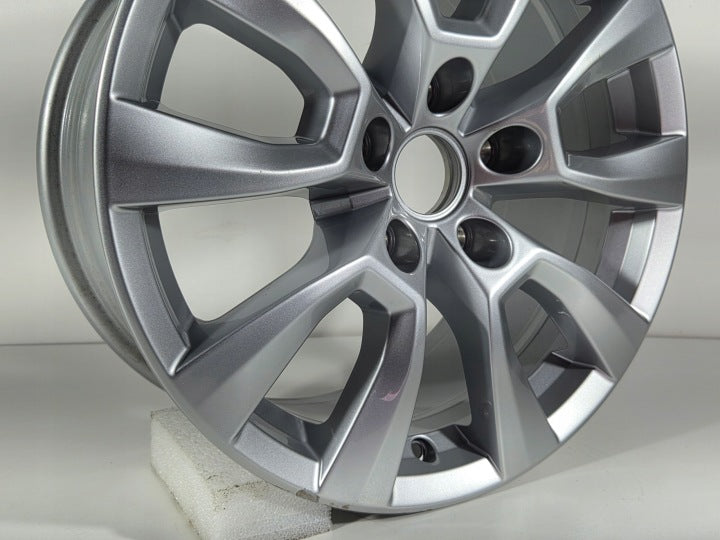 1x Alufelge 17 Zoll 8.0" 5x120 49ET 2H6601025A VW Amarok Rim Wheel FEL2845667153fw