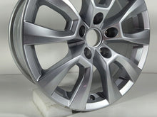 Laden Sie das Bild in den Galerie-Viewer, 1x Alufelge 17 Zoll 8.0" 5x120 49ET 2H6601025A VW Amarok Rim Wheel FEL2845667153fw