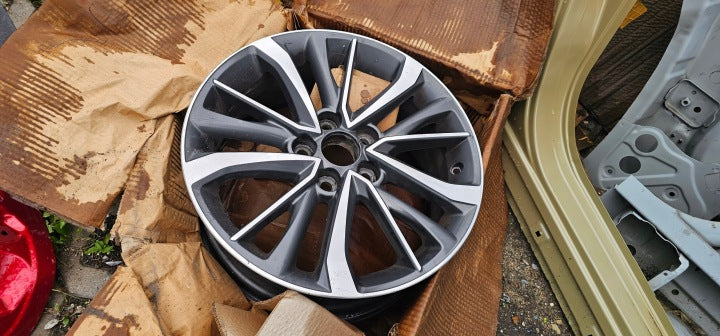 1x Alufelge 17 Zoll 7.0" 5x114.3 45ET Glanz 42611-05370 Toyota I Rim Wheel FEL7642127572wu