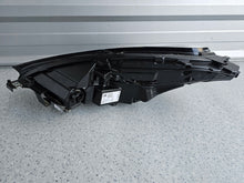 Laden Sie das Bild in den Galerie-Viewer, Frontscheinwerfer Tesla Model 3 1514953-00 Full LED Rechts Headlight SCH3123161391at