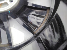 Laden Sie das Bild in den Galerie-Viewer, 1x Alufelge 18 Zoll 8.0" 5x108 42ET Glanz Schwarz 32134631 Volvo S90 V90 FEL1232378898ha