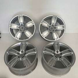 4x Alufelge 19 Zoll 8.0