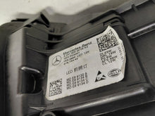 Laden Sie das Bild in den Galerie-Viewer, Frontscheinwerfer Mercedes-Benz W247 A2479065006 Rechts Scheinwerfer Headlight SCH2800437126gh