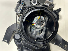 Load image into Gallery viewer, Frontscheinwerfer Mitsubishi Outlander III 8301CB-54 Rechts Headlight