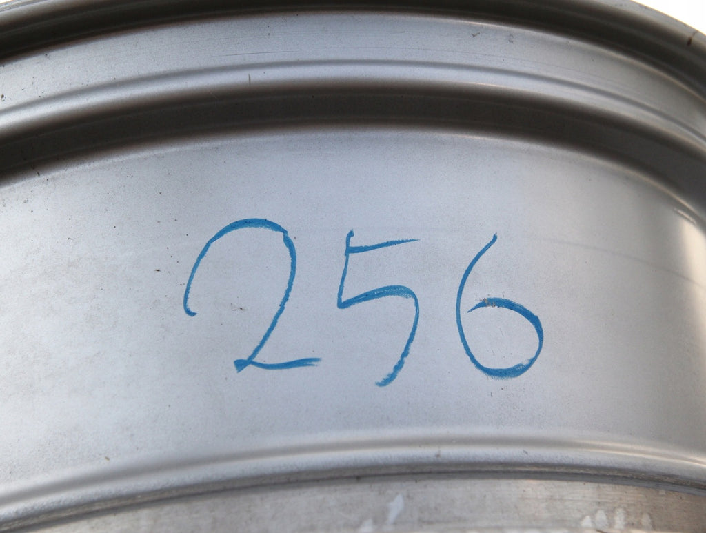 1x Alufelge 18 Zoll 8.0" 5x130 7L5601025A Porsche Cayenne Rim Wheel