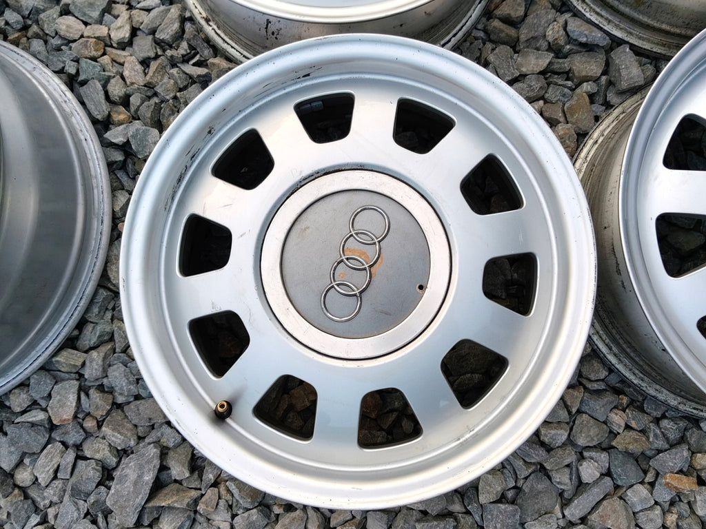 4x Alufelge 15 Zoll 6.0" 5x112 45ET Matt Silber 8D0601025D Audi Rim Wheel FEL9713856212eg