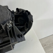 Load image into Gallery viewer, Frontscheinwerfer BMW X3 E83 0301210604 Rechts Scheinwerfer Headlight SCH9111334786lj