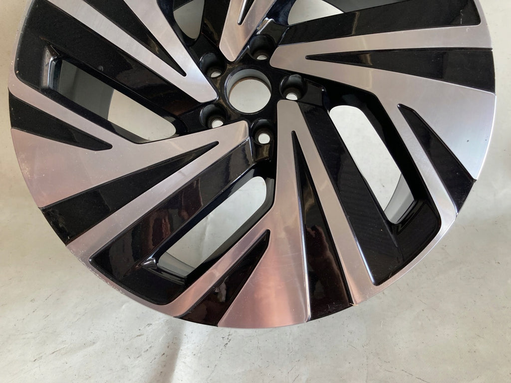 1x Alufelge 21 Zoll 9.0" 5x112 42ET Glanz Silber 11A601025T VW Id.4 Rim Wheel FEL8129794171fw
