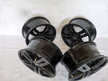 Laden Sie das Bild in den Galerie-Viewer, 4x Alufelge 17 Zoll 7.0" 5x112 42ET 8W0601025P Audi A4 B9 Rim Wheel FEL3215215495ai