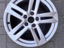 Load image into Gallery viewer, 1x Alufelge 17 Zoll 7.0&quot; 5x112 42ET 8W0401025P Audi Rim Wheel