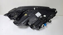 Laden Sie das Bild in den Galerie-Viewer, Frontscheinwerfer Mercedes-Benz W206 A2069066903 Links Scheinwerfer Headlight SCH1977277138br