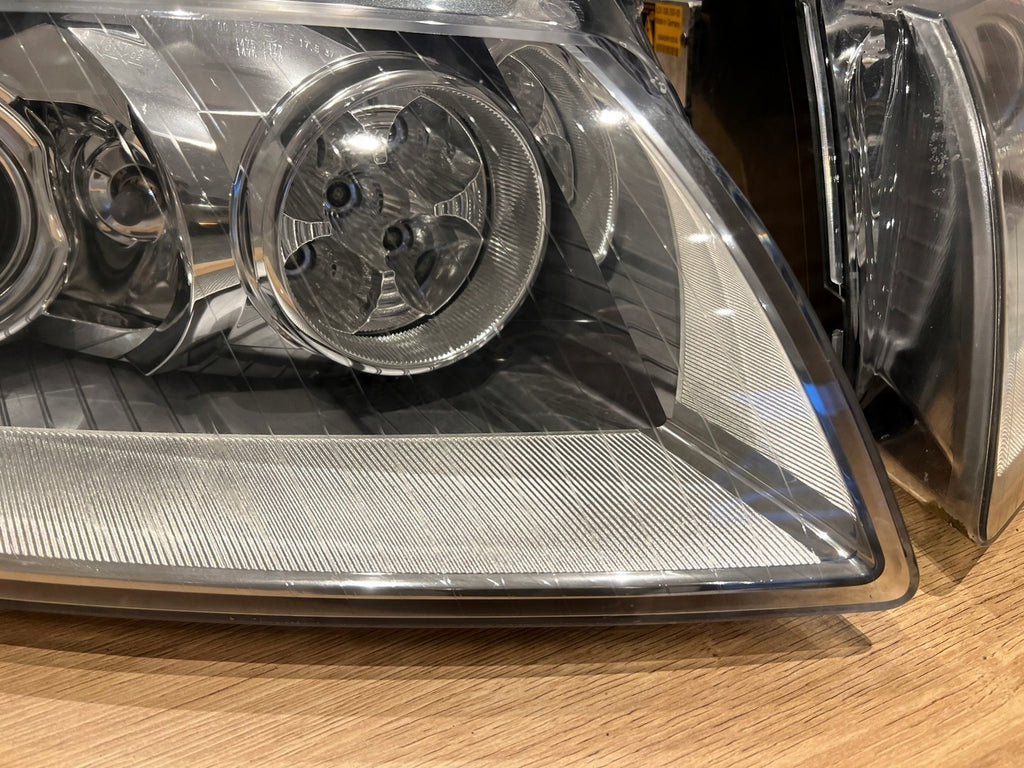 Frontscheinwerfer Audi 4E0941004AE LED Ein Stück (Rechts oder Links) Headlight