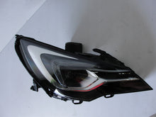 Load image into Gallery viewer, Frontscheinwerfer Opel Astra K 39077807 FULL LED Ein Stück (Rechts oder Links)