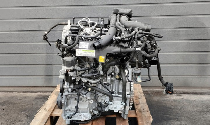 Motor Mercedes-Benz W177 282914 A2820104103 1.3 CGI 35TKm 2022 Hybrid Komplett MOT9158649285ba