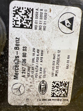 Laden Sie das Bild in den Galerie-Viewer, Frontscheinwerfer Mercedes-Benz W247 A2479068003 LED Rechts Headlight SCH7238486213dr