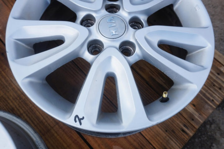 1x Alufelge 16 Zoll 6.5" 5x114.3 50ET 52910-2K210 Kia Soul Rim Wheel FEL6589166638zy