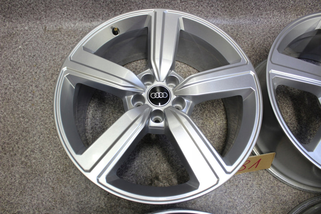 4x Alufelge 20 Zoll 9.0" 5x112 38ET Glanz Silber 4KE601025S Audi E-Tron FEL4610650796mn