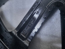 Laden Sie das Bild in den Galerie-Viewer, 1x Alufelge 18 Zoll 7.0&quot; 5x114.3 45ET Glanz Schwarz BDEL-V3-810 Mazda Cx-30 Dm