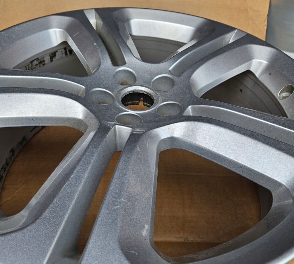 1x Alufelge 20 Zoll 8.5" 5x108 45ET HK83-1007-GA Jaguar F Pace F-Pace Rim Wheel