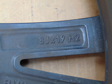Load image into Gallery viewer, 1x Alufelge 19 Zoll 8.0" 5x112 27ET Glanz Graphit 8089896 BMW 1 Mg Rim Wheel FEL1079421109yl