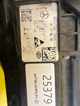 Load image into Gallery viewer, Frontscheinwerfer Mercedes-Benz Gle A1679069604 Full LED Rechts Headlight
