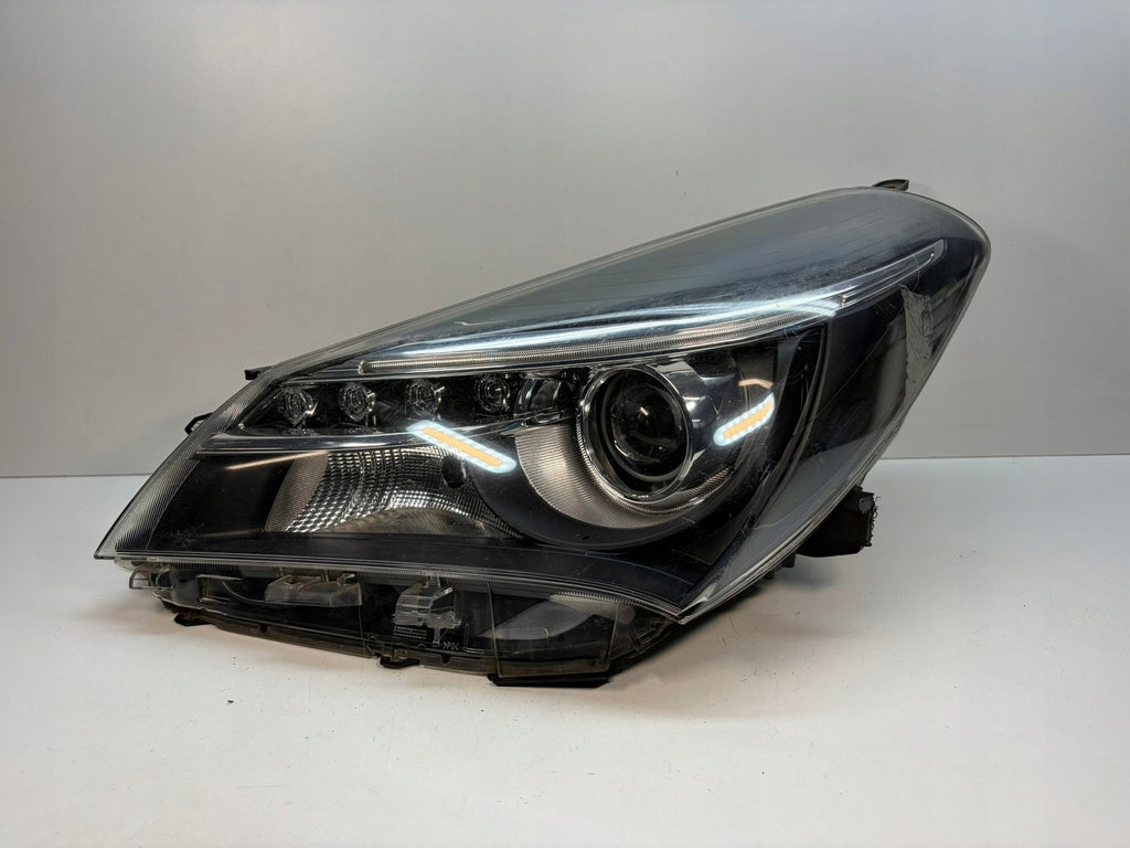 Frontscheinwerfer Toyota Yaris Links Scheinwerfer Headlight SCH7350801281rf