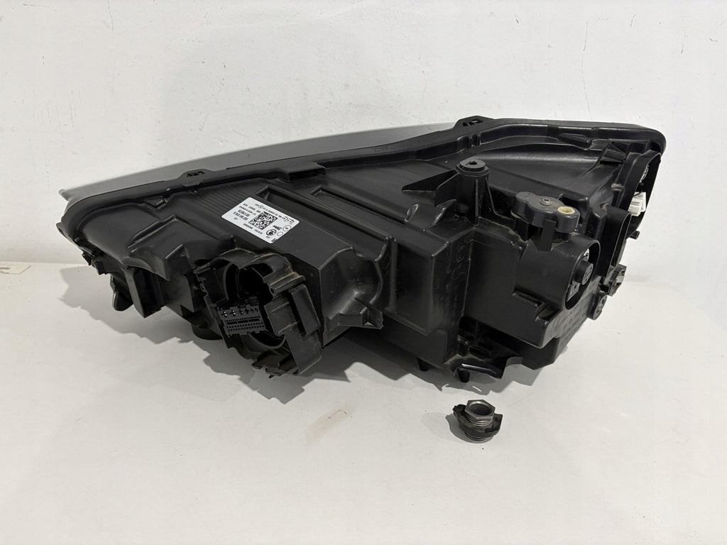 Frontscheinwerfer Skoda Scala 657941016A 657941015A LED Rechts Headlight SCH6448035959lg