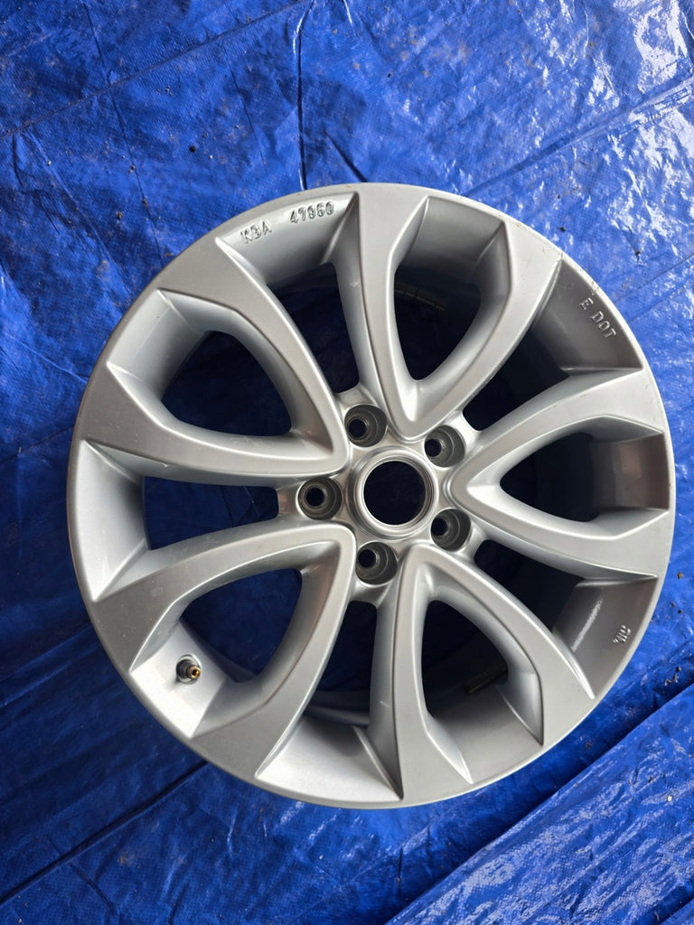 1x Alufelge 17 Zoll 7.0" 5x114.3 47ET Glanz Grau KE409-1K200 Nissan Juke FEL3741239002xu
