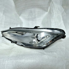 Laden Sie das Bild in den Galerie-Viewer, Frontscheinwerfer Tesla S 6005910-00-C Xenon Links Scheinwerfer Headlight