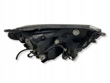 Laden Sie das Bild in den Galerie-Viewer, Frontscheinwerfer Toyota Rav 4 Rechts Scheinwerfer Headlight SCH3868395122lv