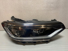 Laden Sie das Bild in den Galerie-Viewer, Frontscheinwerfer VW Passat B8 3G1941082T LED Rechts Scheinwerfer Headlight