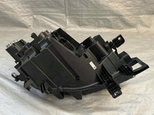 Laden Sie das Bild in den Galerie-Viewer, Frontscheinwerfer VW Id.4 11B941035M Full LED Links Scheinwerfer Headlight SCH3486802058cx