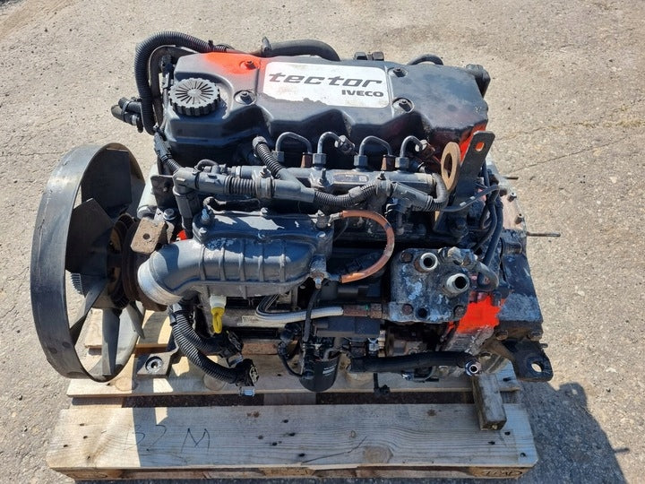 Motor Iveco I F4AE3481A 3.9 182PS 134kW 419TKm 2010 Diesel Engine Komplett MOT8211242657za