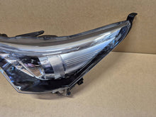 Laden Sie das Bild in den Galerie-Viewer, Frontscheinwerfer Toyota Avensis Links Scheinwerfer Headlight SCH6640094832ce