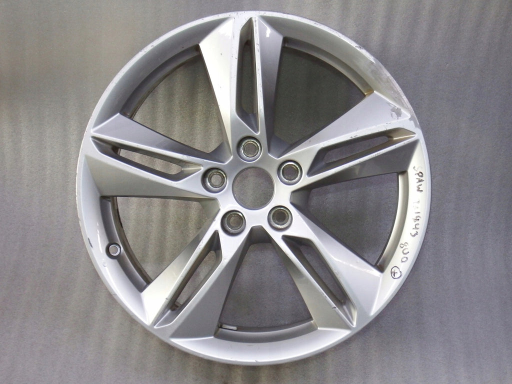 1x Alufelge 18 Zoll 7.0" 5x112 43ET Glanz Silber 8U0601025AG Audi Q3 Sportback