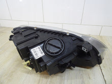 Load image into Gallery viewer, Frontscheinwerfer BMW F06 F12 F13 7272015-09 Xenon Ein Stück (Rechts oder Links) SCH9752548174gr