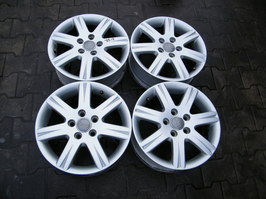 1x Alufelge 16 Zoll 6.0" 5x112 50ET Glanz Silber 8T0601025B Audi Rim Wheel